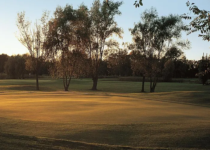 韦西利亚高尔夫度假酒店 度假村 4*
