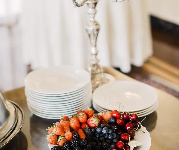 韦西利亚高尔夫度假酒店 4* 马尔米堡