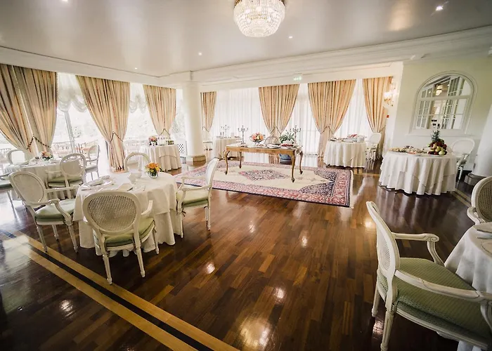 韦西利亚高尔夫度假酒店 度假村 马尔米堡