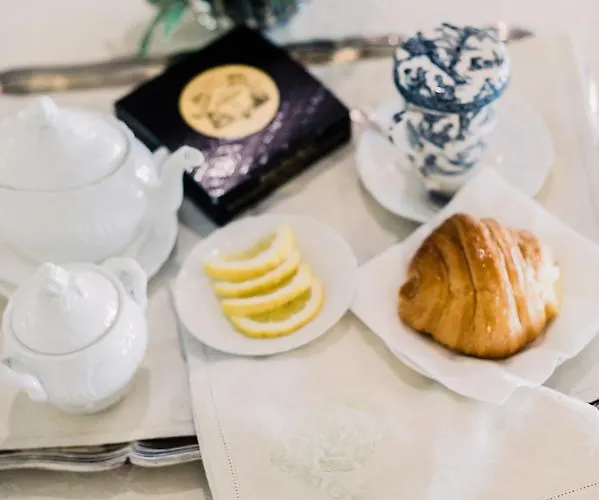 韦西利亚高尔夫度假酒店 4*