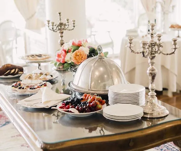 韦西利亚高尔夫度假酒店 4*