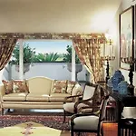 Versilia Golf منتجع 4*